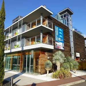 3* Hotel Western Aquakub